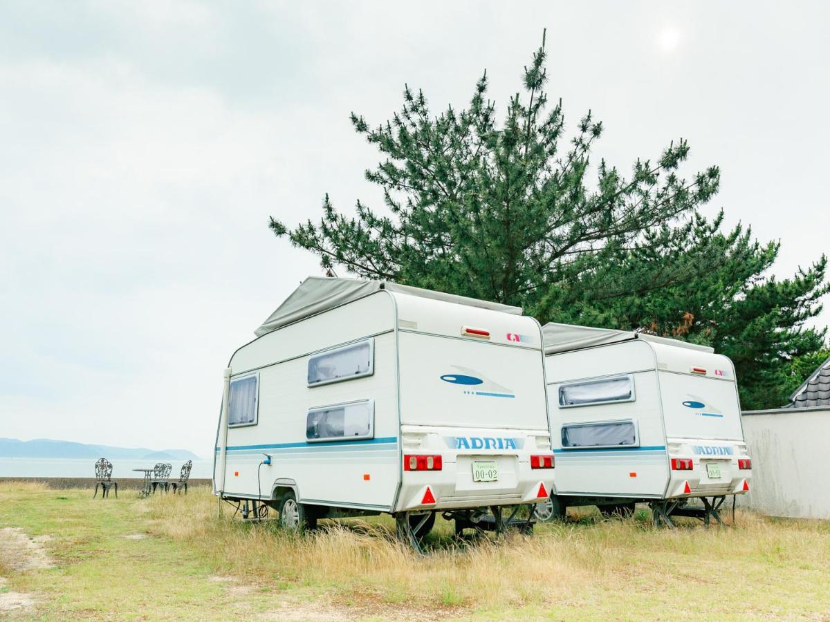 直島町ふるさと海の家 つつじ荘 -Seaside Park Stay Tsutsujiso- Buitenkant foto