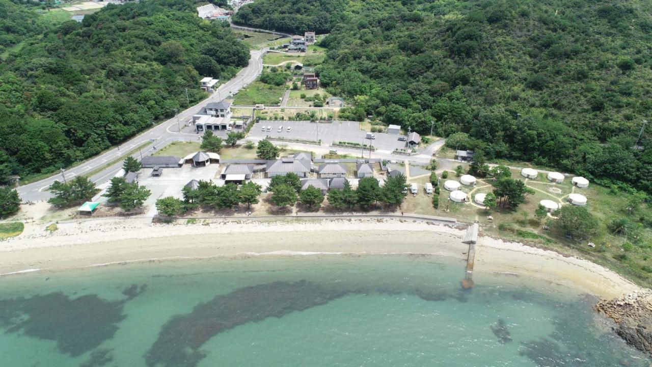 直島町ふるさと海の家 つつじ荘 -Seaside Park Stay Tsutsujiso- Buitenkant foto