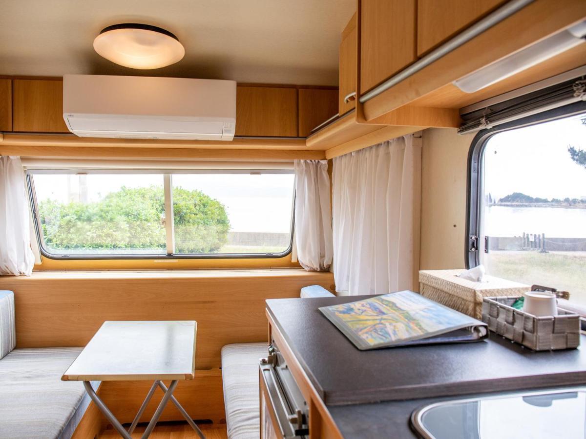 直島町ふるさと海の家 つつじ荘 -Seaside Park Stay Tsutsujiso- Buitenkant foto