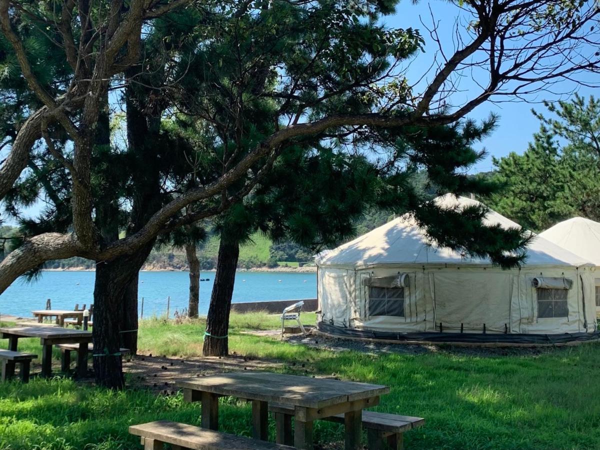 直島町ふるさと海の家 つつじ荘 -Seaside Park Stay Tsutsujiso- Buitenkant foto